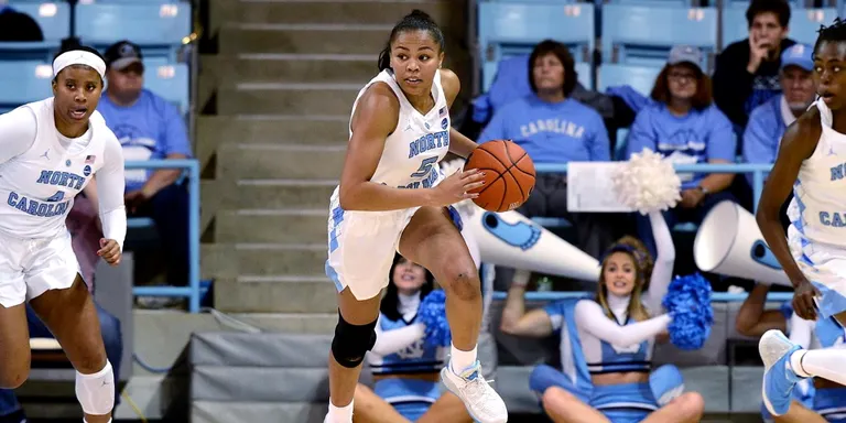 El Cadí La Seu fitxa Stephanie Watts, desena al draft de la WNBA 2021