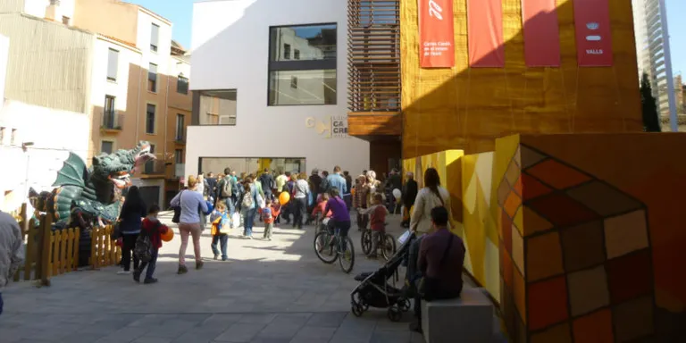 Tornada a la normalitat al Centre Cívic de Valls amb més de 40 activitats