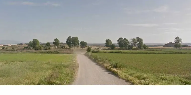 Els joves del camp de treball senyalitzen el camí vell de Mafet