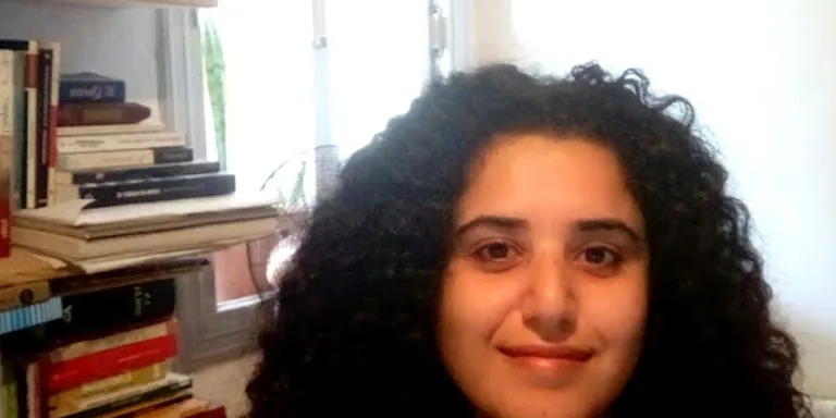 La professora d’origen iraquià Hanan Jasim, protagonista de la concentració de Rubí per la Pau