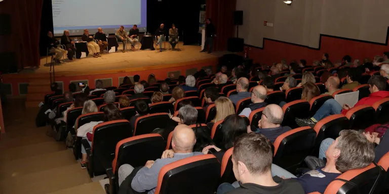 Tret de sortida als actes de commemoració del 50 anys de la represa castellera al Catllar