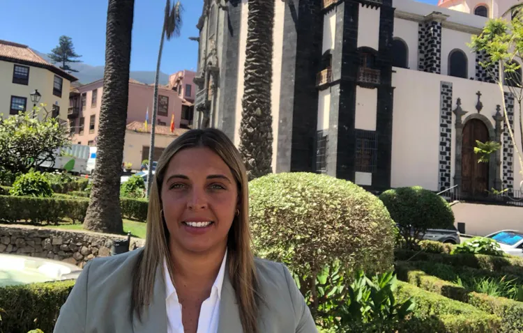 Ana Mena, una utrerana impartiendo justicia en Tenerife durante el confinamiento