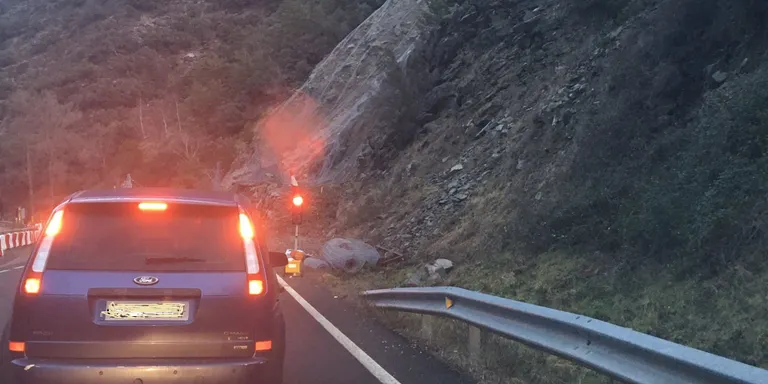 Es reprenen els treballs per evitar despreniments a la C-13 entre Rialp i Llavorsí