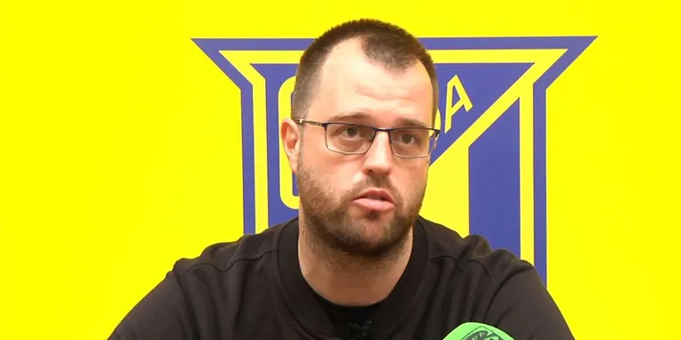 IRUDEK BIDASOA IRUN RENUEVA AL TÉCNICO ÁLEX MOZAS HASTA 2029