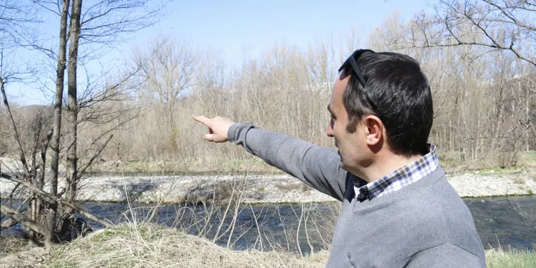 L'Ajuntament de Das demana a la CHE i l'ACA que netegin el riu Segre al seu pas pel municipi