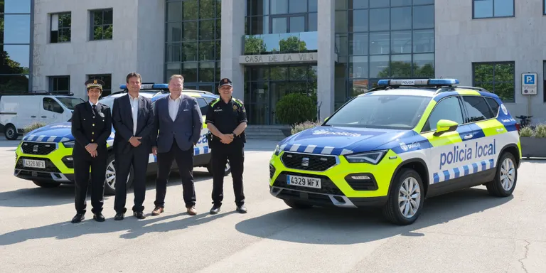 La Policia Local de Cambrils renova la flota amb la incorporació de dos vehicles nous