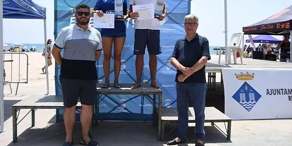 Aida Bertran i Pol Roch s’imposen en la 20a edició de la Travessia Nedant Torredembarra-Memorial Fermí Morera