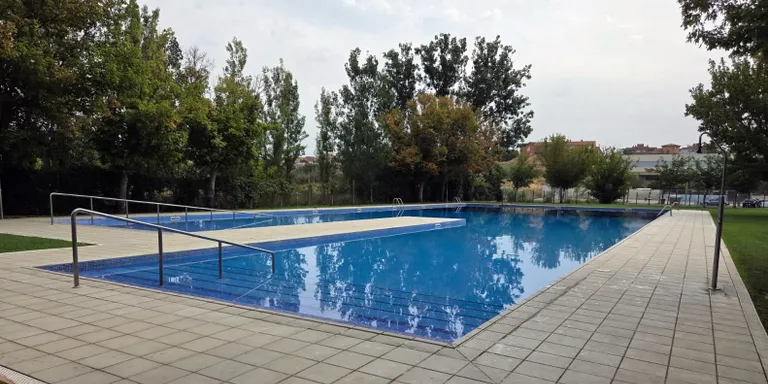 La Paeria de Lleida tanca les piscines municipals de Balàfia per la presència d'excrements a l'aigua