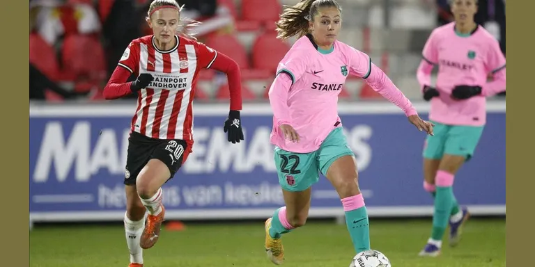 UWCL: El Barça comença golejant al PSV (1-4)