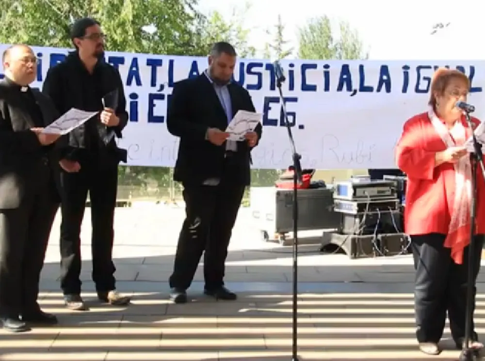 L'acte d'Unitat contra el feixisme i el racisme s'ha fet a la Rambla del Ferrocarril