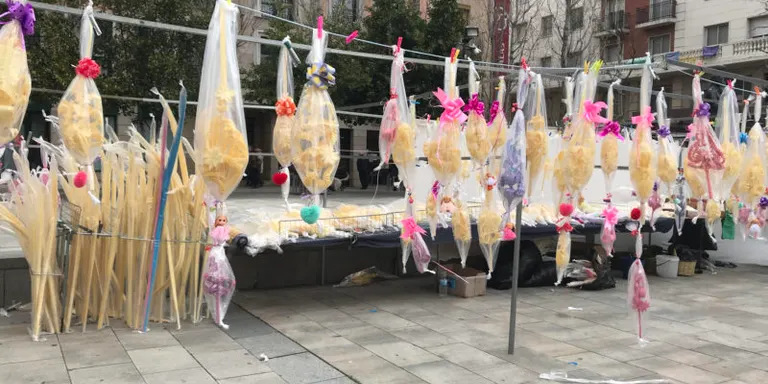 Arriba el Mercat de Palmes i Palmons a Valls