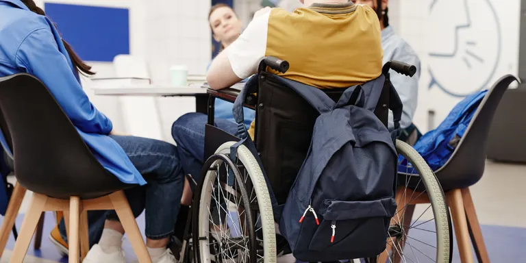 Un informe de l’Institut Guttmann revela que el 15,8% de les persones amb discapacitat se senten “aïllades”