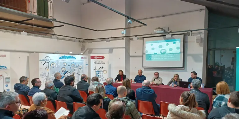 En marxa l’exposició informativa sobre rehabilitació d’habitatges amb fons Next Generation impulsada pel Consell Comarcal