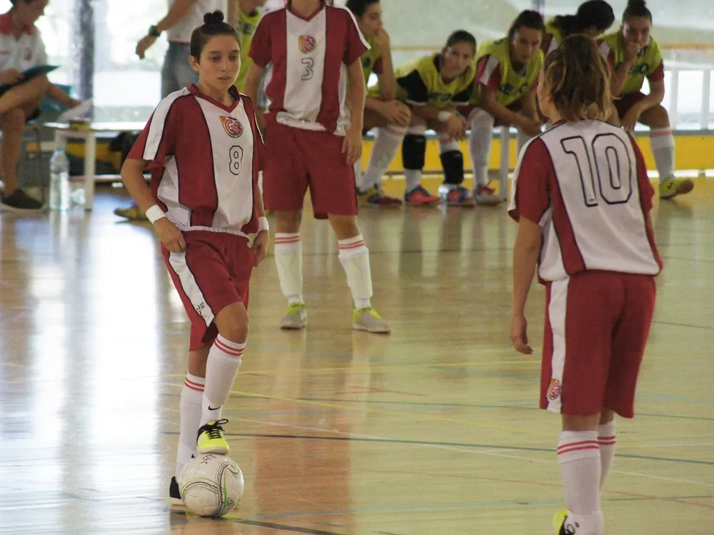 Després de l'aturada del passat cap de setmana, torna a rodar la pilota en futbol sala femení / Arx