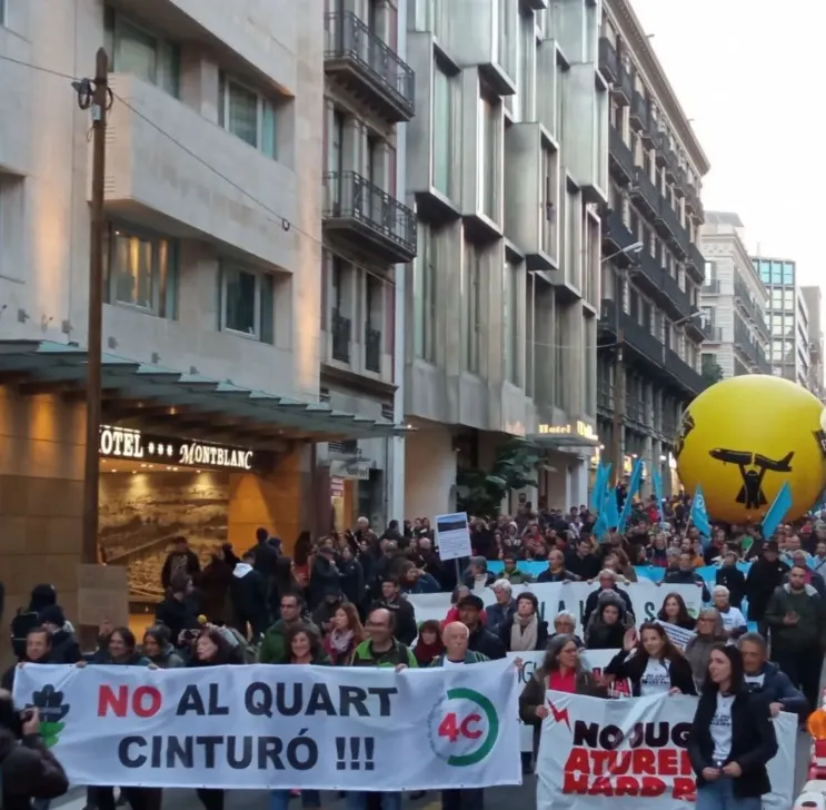 Campanya Contra el Quart Cinturó reclama que les inversions es focalitzin en el transport públic per evitar situacions com el 'caos' de Rodalies