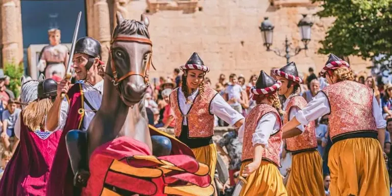El Ball de Cavallets busca balladors