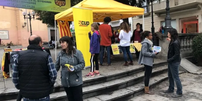 La CUP posa en valor la campanya feta a peu de carrer