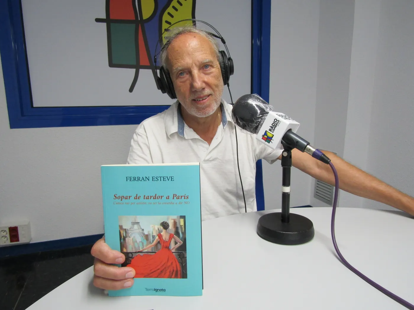 Ferran Esteve: “El principal objectiu del meu llibre és que el lector rigui i s’ho passi bé”