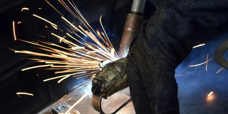 Impulsen un programa de formació del sector del metall a la Vall del Ges