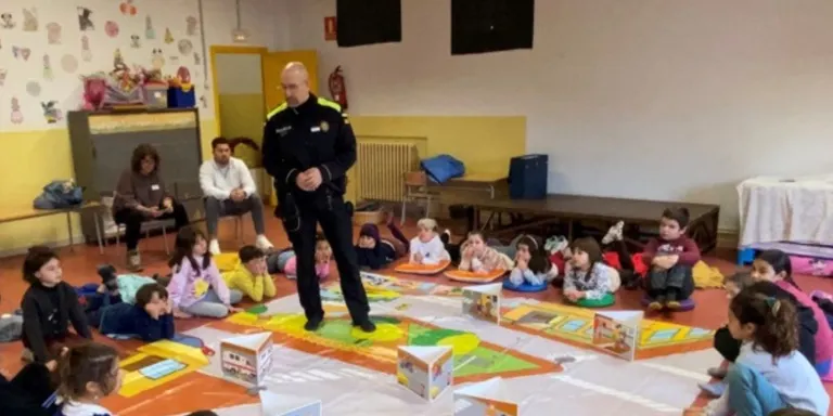 La Policia Local ha començat aquesta setmana les classes d'educació viària