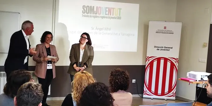 Regidors i consellers comarcals del Camp de Tarragona participen en una jornada sobre els reptes del jovent