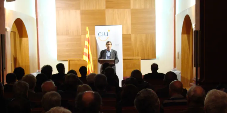 CiU reivindica el pacte fiscal per aturar la crisi econòmica de Catalunya