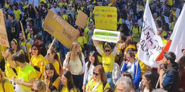 Adhesió majoritària dels docents d’Altafulla a la vaga del sector a tot el país