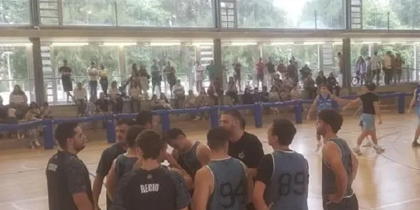 El Torredembarra BC talla la mala ratxa amb una gran victòria a la pista del Manyanet Reus ‘B’ (73-74)