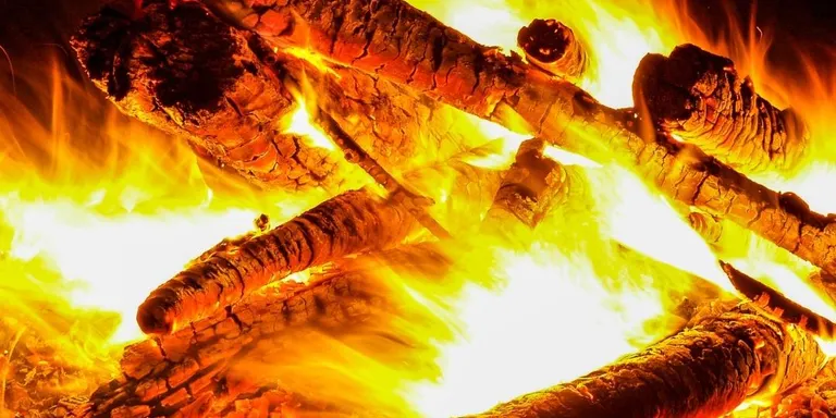 La Revetlla de Sant Joan als pobles d'Emun