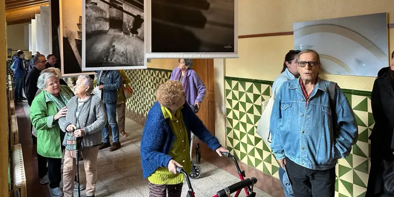 Inaugurada l'exposició 'Espais amb història', d'Imma Font, sobre la Fundació Pere Badia