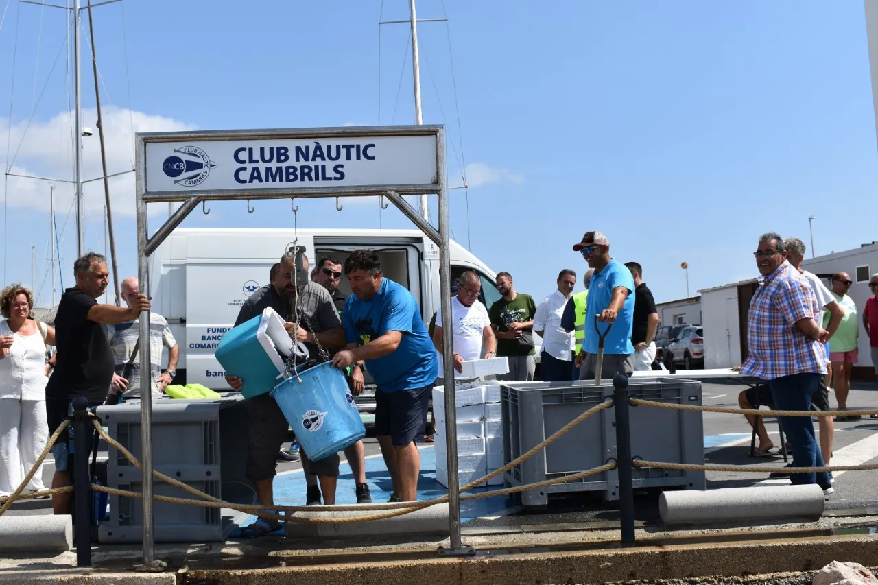 Els concurs de pesca benèfic del Club Nàutic aconsegueix 170,4 kg de captures a favor del Banc d’Aliments