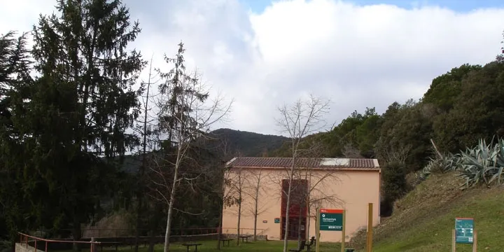 El punt d'informació del parc de Montnegre i Corredor d'Hortsavinyà restarà tancat tot un any