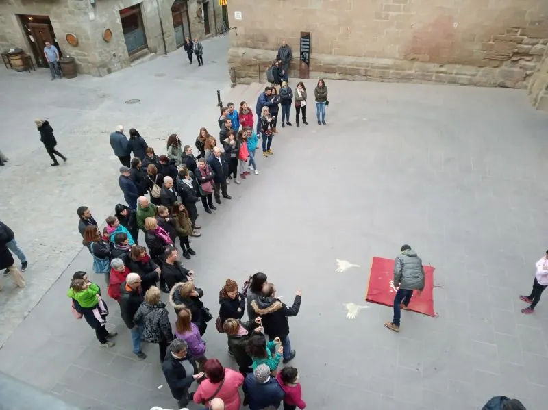 Fènix commemora el desè aniversari de l'entitat amb un sopar, una exposició i la presentació d'una miscel·lània