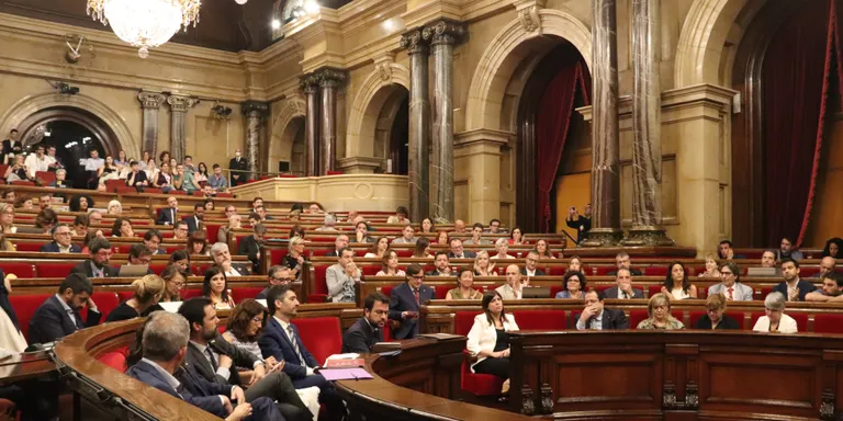 La CUP acusa el Govern de no "fer-se valdre" davant l'Estat i Aragonès li demana que "aposti per la governabilitat"