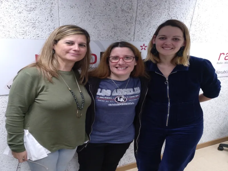 ROSANA MARTÍN & JÚLIA BETRIAN - Escola Pau Casals i Filmoteca de Catalunya - Activitat "Cineastes a l'escola"
