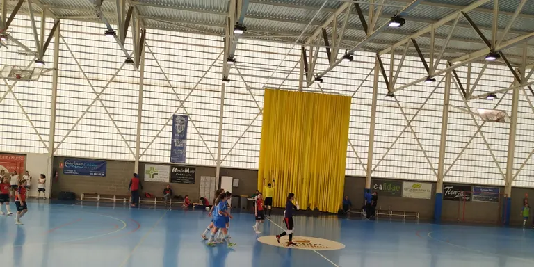 Empat a casa de l'equip femení de Futbol Sala