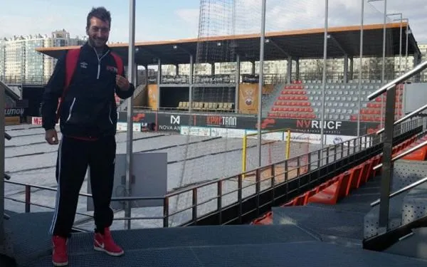Llorenç Gómez comença els entrenaments amb el BSC Kristall
