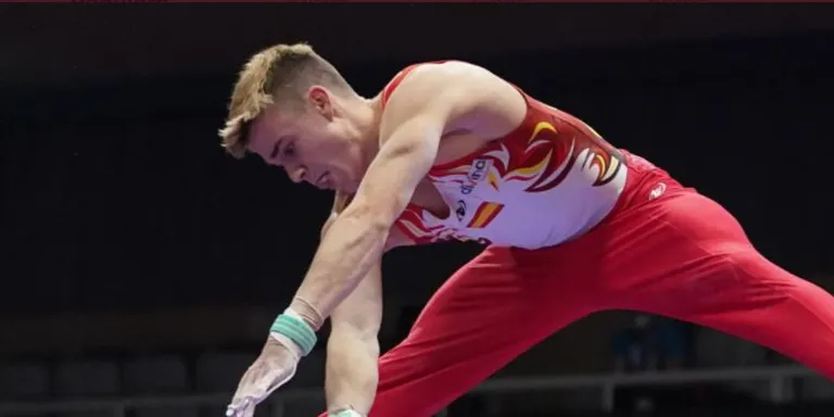 Joel Plata aconsegueix el bronze a la barra