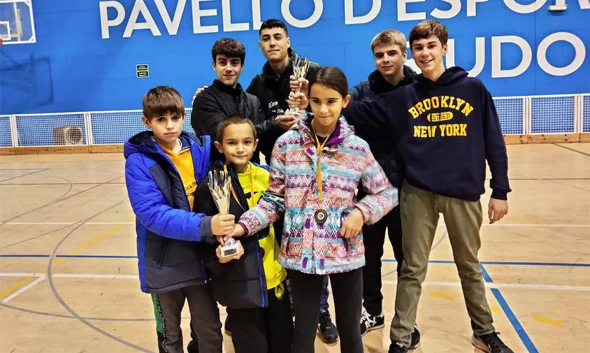 Gran participació dels equips de la Unió d’Escacs Cambrils a la Minicopa celebrada a Riudoms