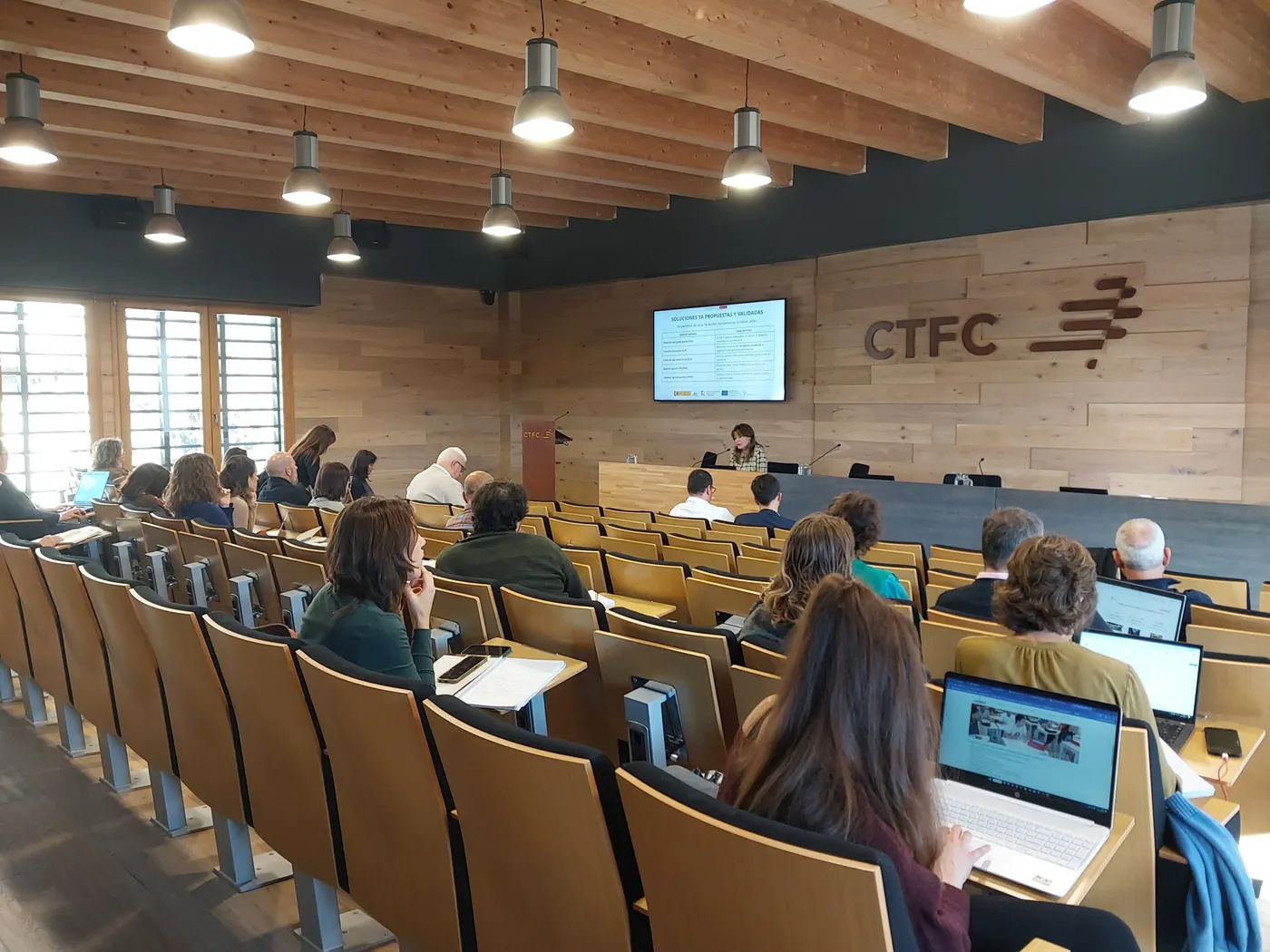 Un centenar d'experts d'arreu de l'Estat espanyol tanquen a Solsona un projecte d'impuls de la bioeconomia a través dels productes forestals no fusters