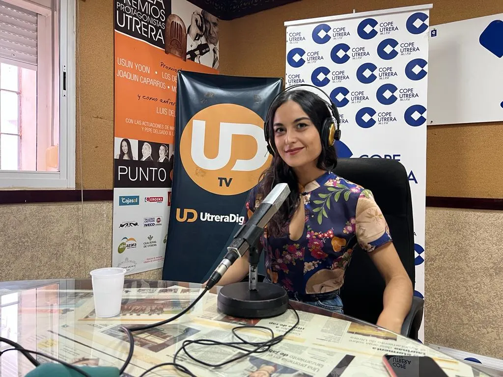 La talentosa pianista utrerana Auxiliadora Caballero nos lleva a la música de la época de los Quintero