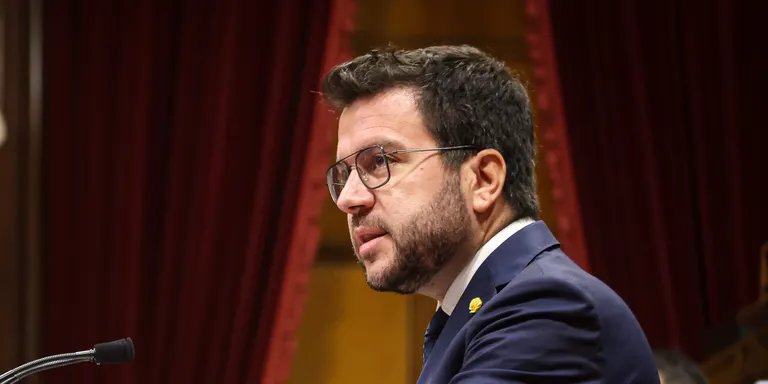 Aragonès exigeix a Sánchez que Catalunya fixi aquesta legislatura les condicions per a un referèndum si vol ser investit