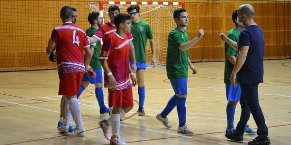 El Catllar Atlètic remunta al Playas Salou i acaba la temporada amb bones sensacionsde cara al futur (5-7)