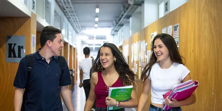 Comença la preinscripció de grau mitjà en FP i en els cicles d'arts plàstiques i disseny