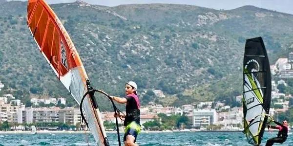 El CM Altafulla acull la segona prova del Circuit Català de Windsurf aquest dissabte