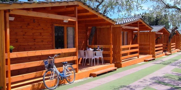 El Càmping Joan Bungalow Park i La Llosa Bungalow Park, entre els 50 millors càmpings d’Espanya
