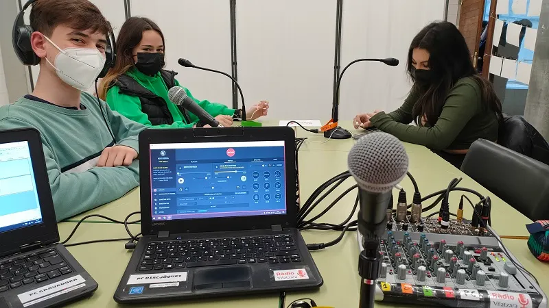 Ha nascut Ràdio Vilatzara