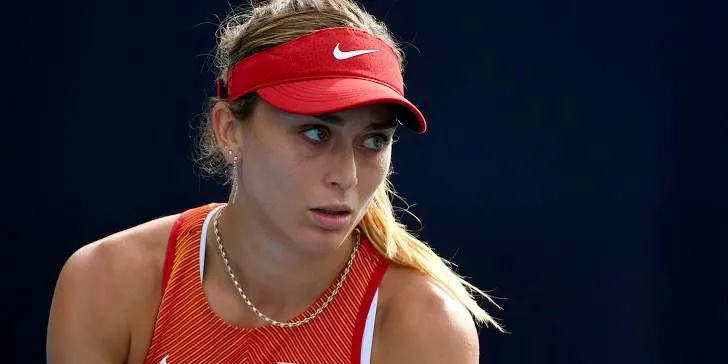 Paula Badosa perd el duel de dobles femenins de tennis contra la República Txeca