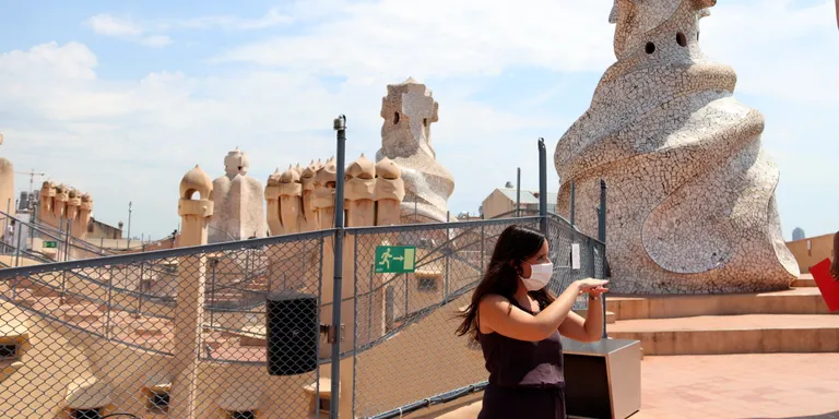 La Pedrera torna a obrir cada dia