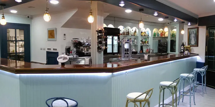 El bar «Casa Diego» cuenta en COPE Utrera (98.1 FM) las peculiaridades de esta navidad tan especial